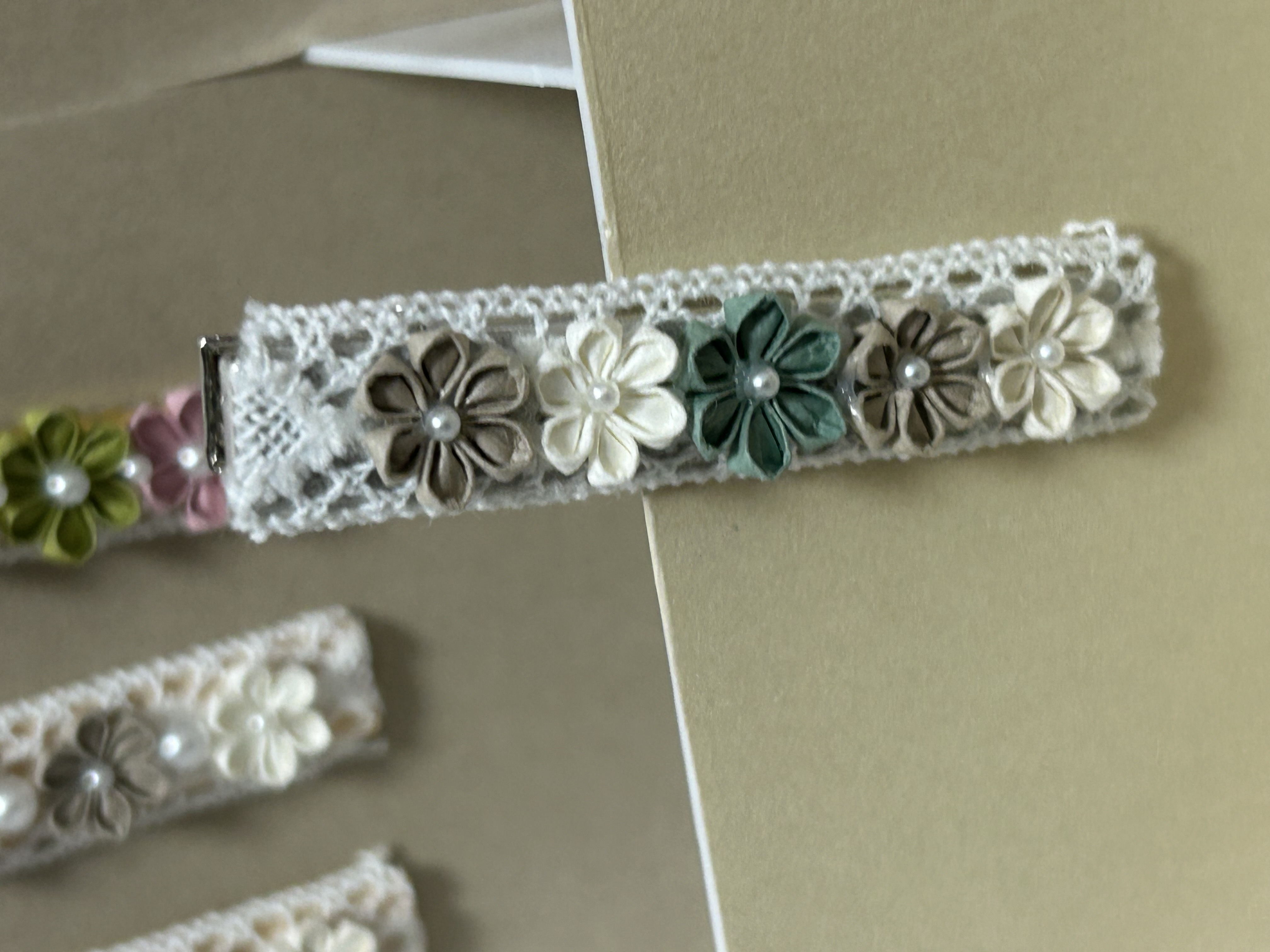 つまみ細工（紙） 作品6